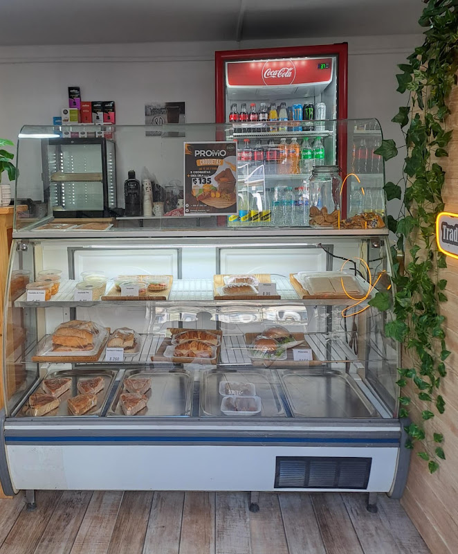 Cubano's Cafetería